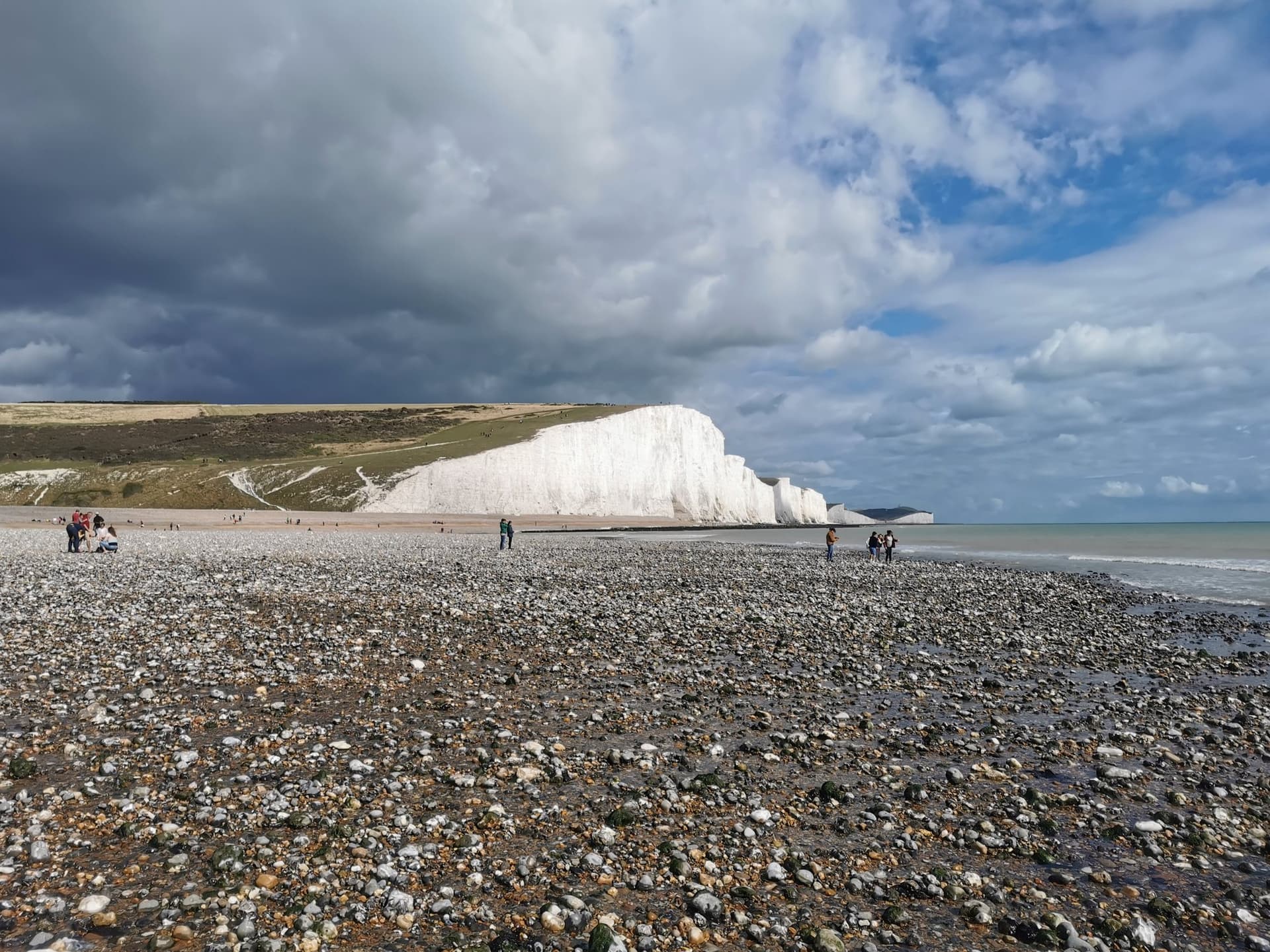 Seven Sisters Cliffs, Cuckmere Haven - geograph.org.uk - 6695639